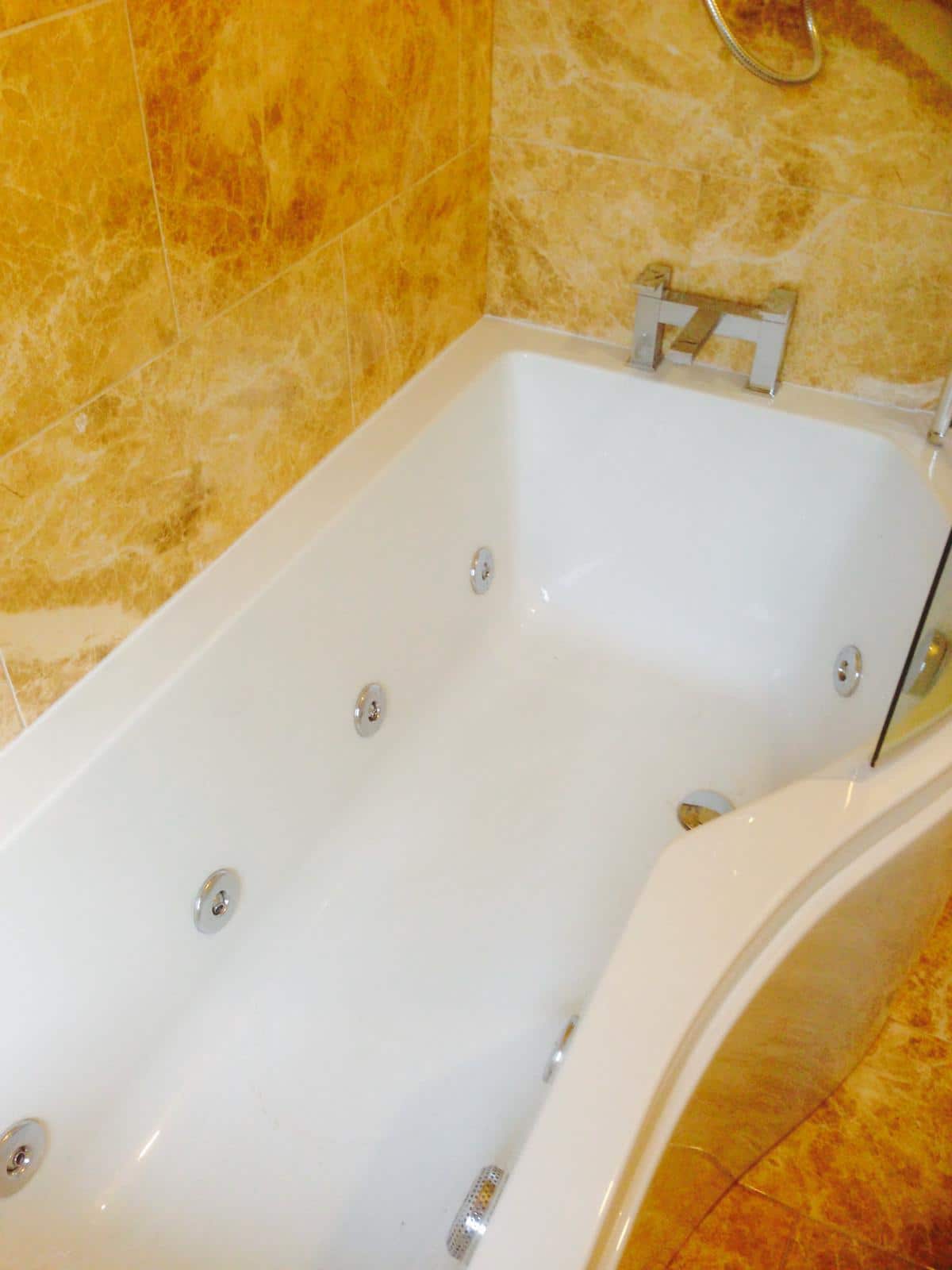 Bathroom installation by Express Builders